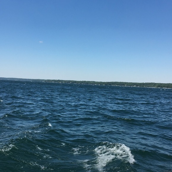 Meet your Posher, Jennifer - Picture 1 of 1